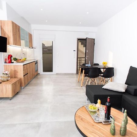Raeti Apartments Tympáki エクステリア 写真